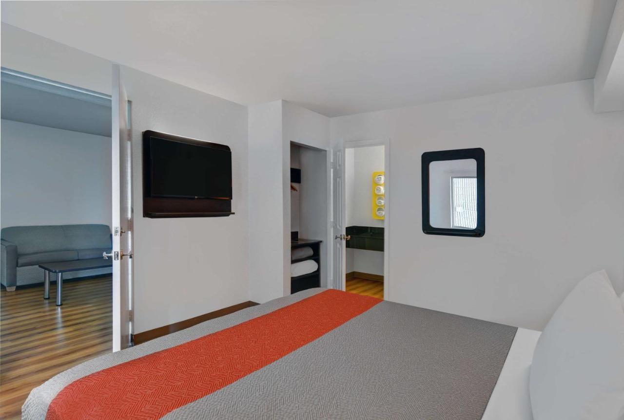 Motel 6-Cutler Bay, Fl المظهر الخارجي الصورة