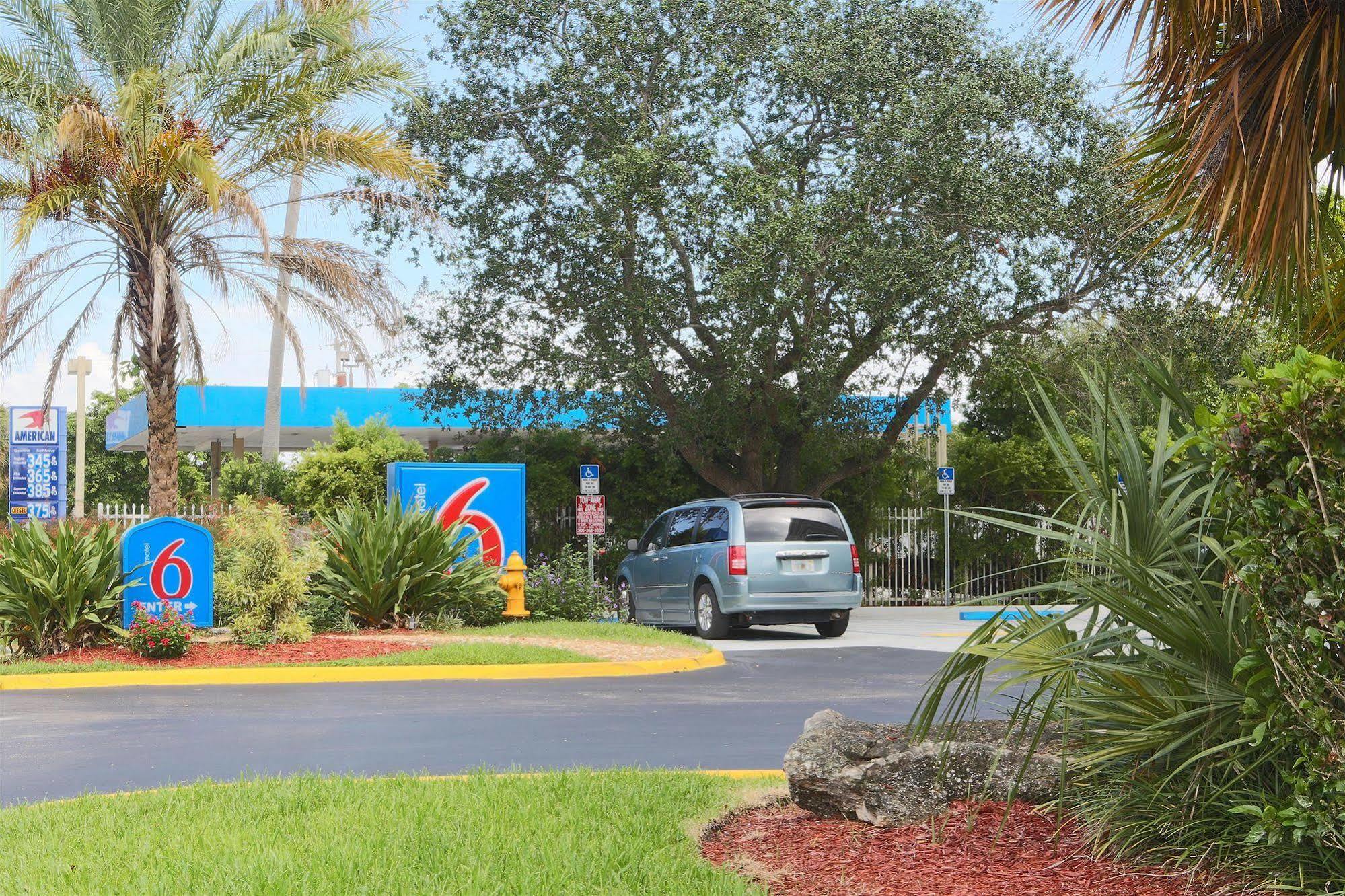 Motel 6-Cutler Bay, Fl المظهر الخارجي الصورة