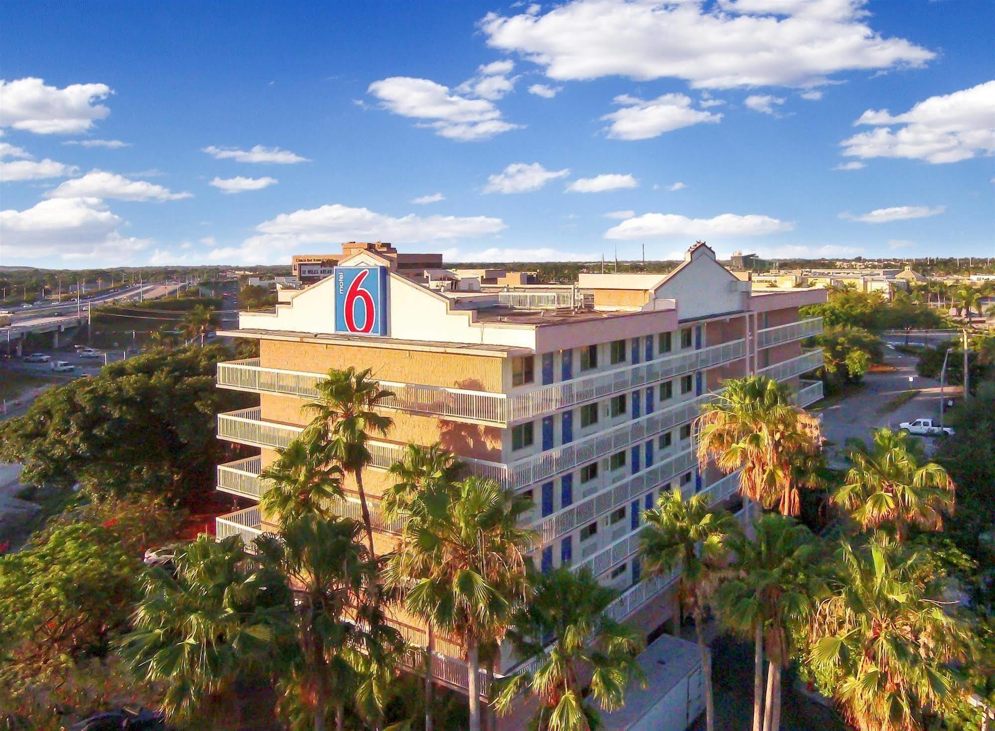 Motel 6-Cutler Bay, Fl المظهر الخارجي الصورة